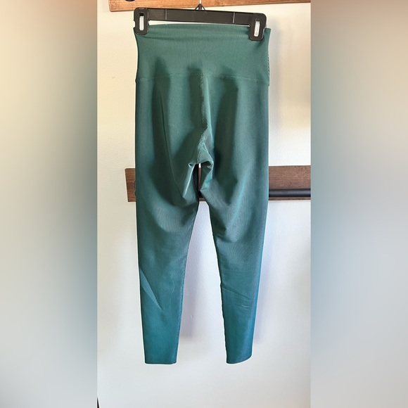 Beach Riot Alya Ribbed Leggings - Picture 2 of 3